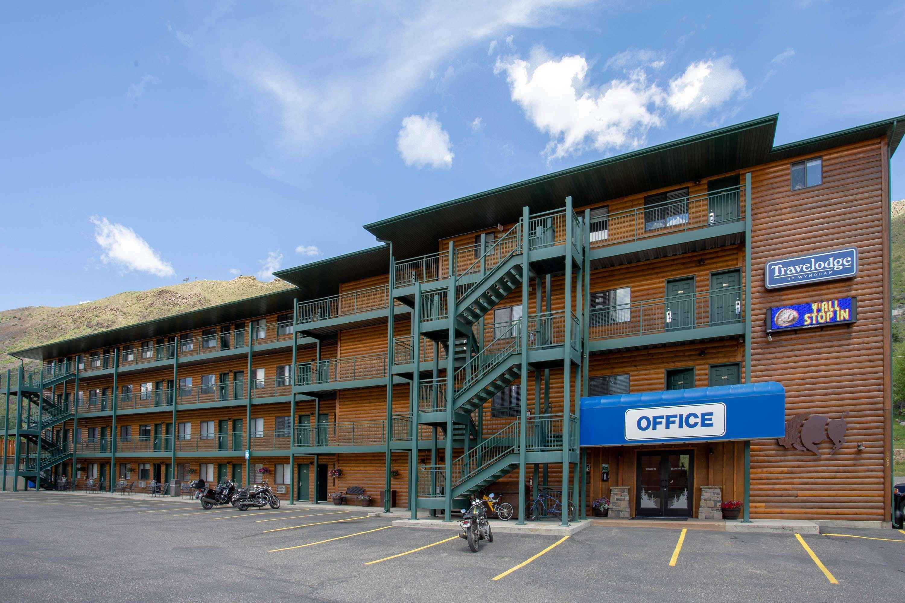 Travelodge By Wyndham Gardiner Yellowstone Park North Entr Luaran gambar