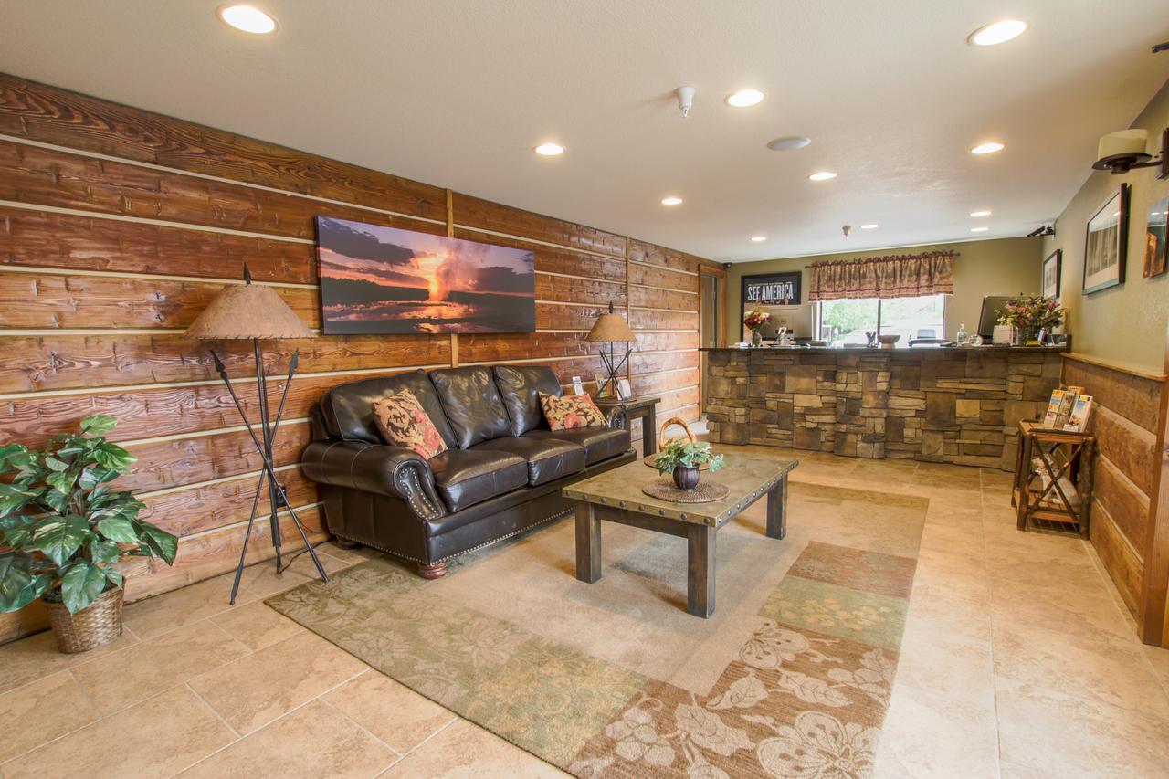Travelodge By Wyndham Gardiner Yellowstone Park North Entr Luaran gambar